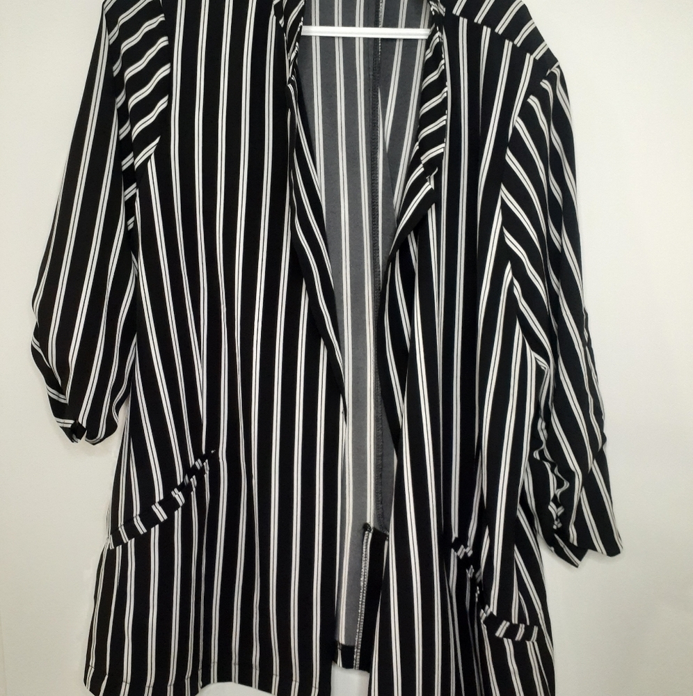 Striped blouse-like cardigan